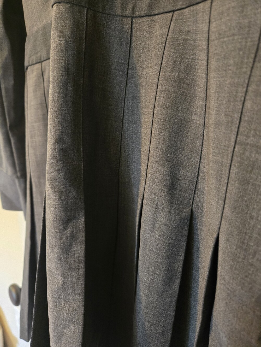 NWT Theory Women's pleated skirt mini dress wool charcoal size 4 - Picture 5 of 7